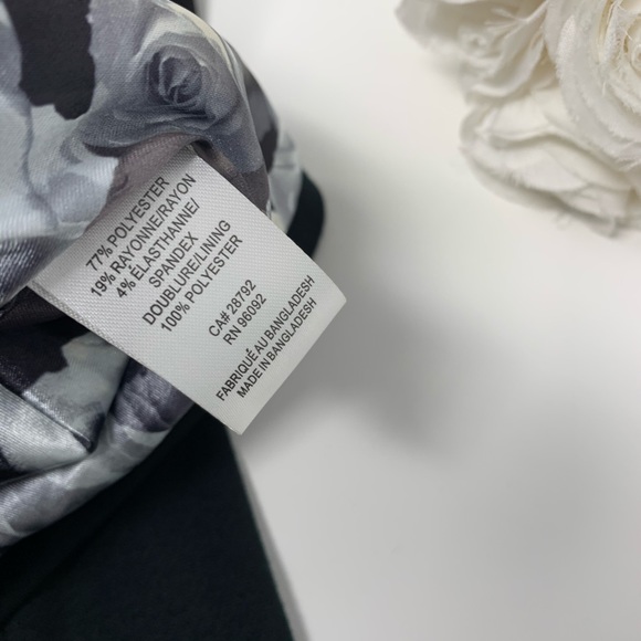 NEW Katherine Barclay Floral lined boyfriend blazer in Black - Picture 7 of 9